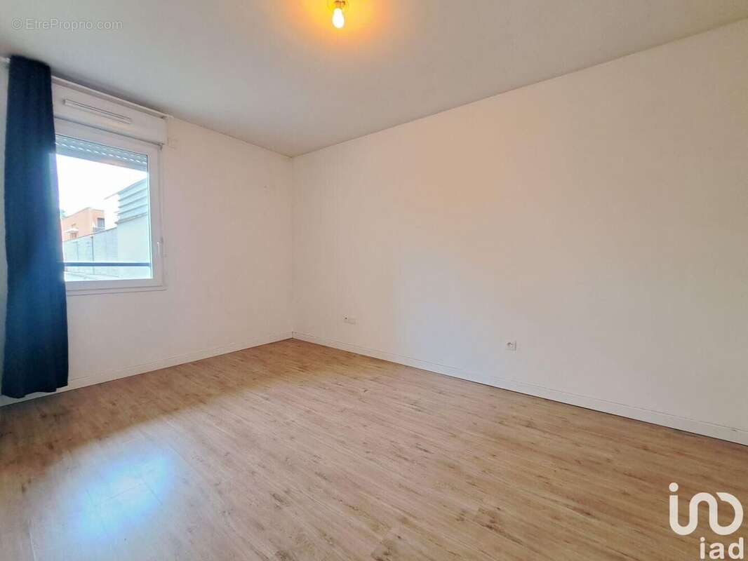 Photo 5 - Appartement à LIVRY-GARGAN