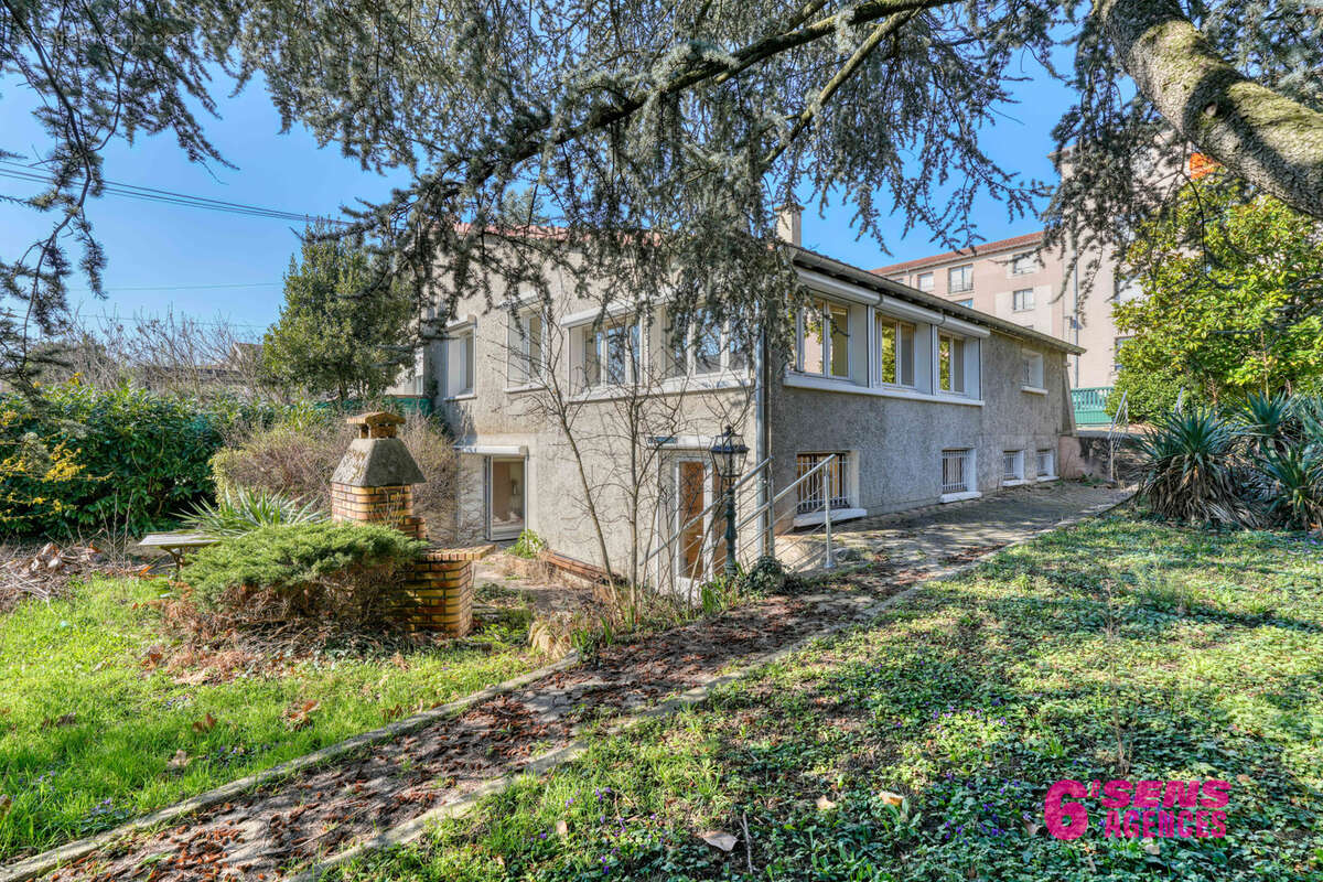 Maison à LYON-9E