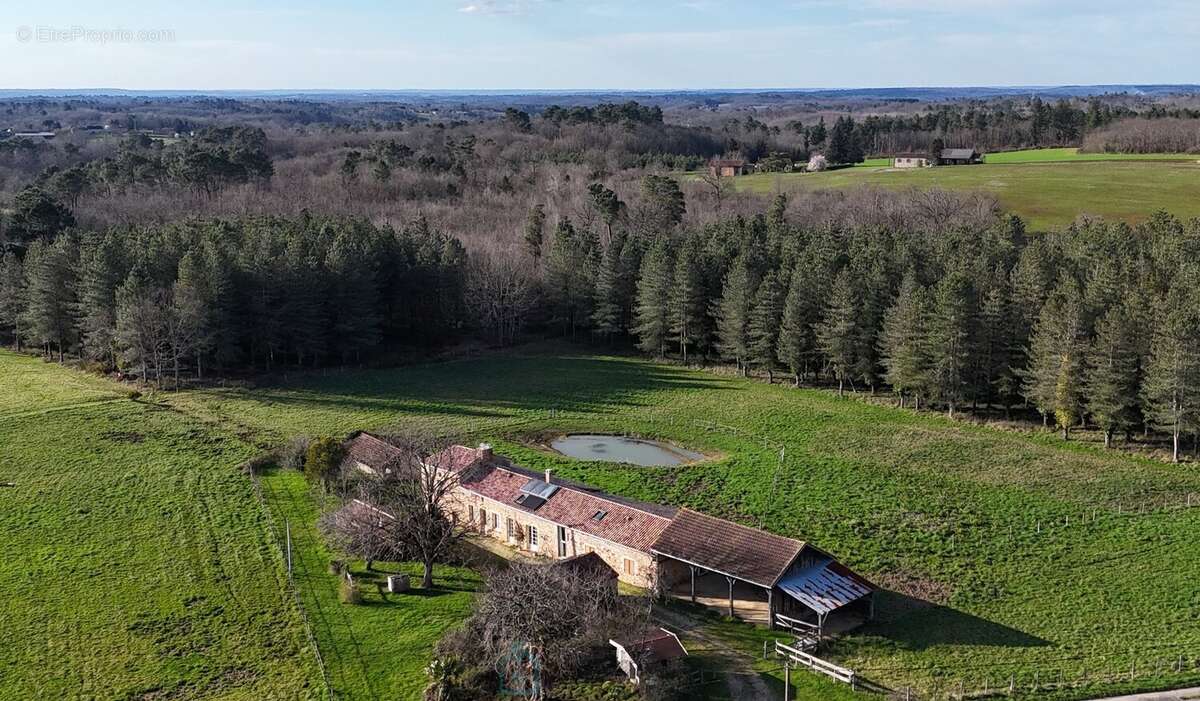 Propriété équestre de 5 hectares proche de Monpazier - photo 2