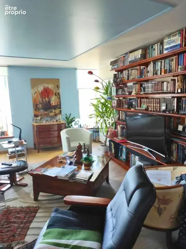 Photo Appartement à Callac au prix de 108 300€