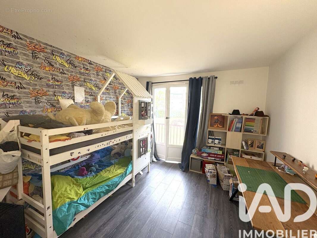 Photo 4 - Appartement à LIVRY-GARGAN