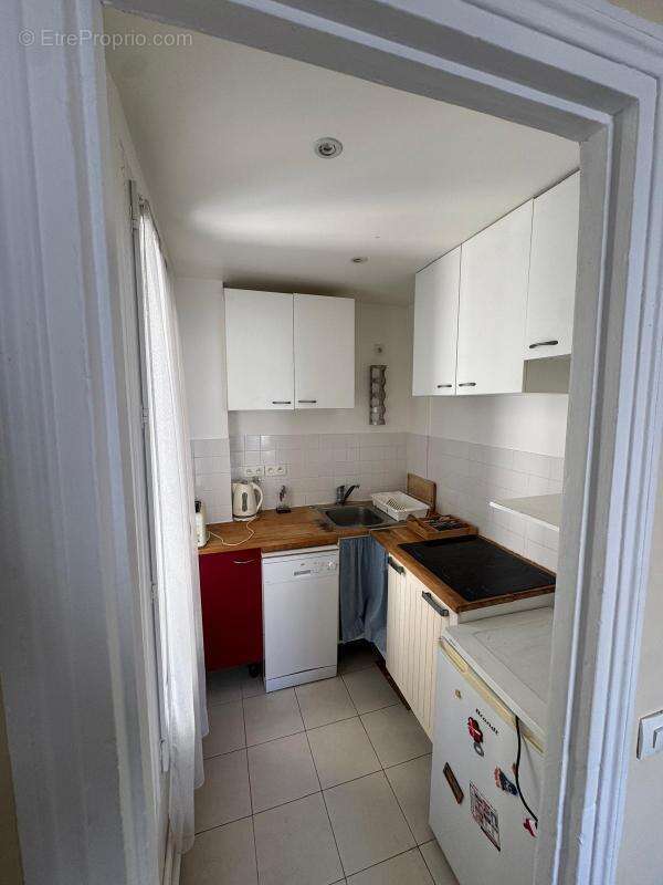 Appartement à PARIS-18E