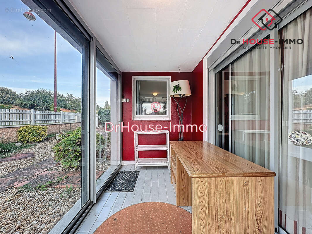 Maison à SAINT-LEON-SUR-L&#039;ISLE