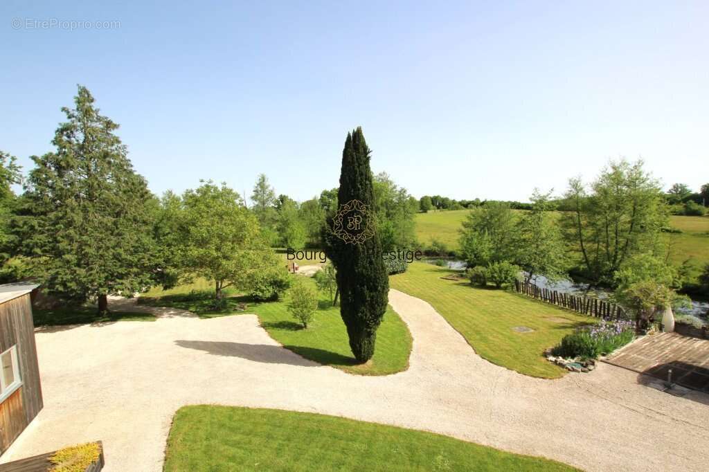 Rare belle propriete contemporaine et ecologique au coeur de la campagne en bord de riviere - photo 9