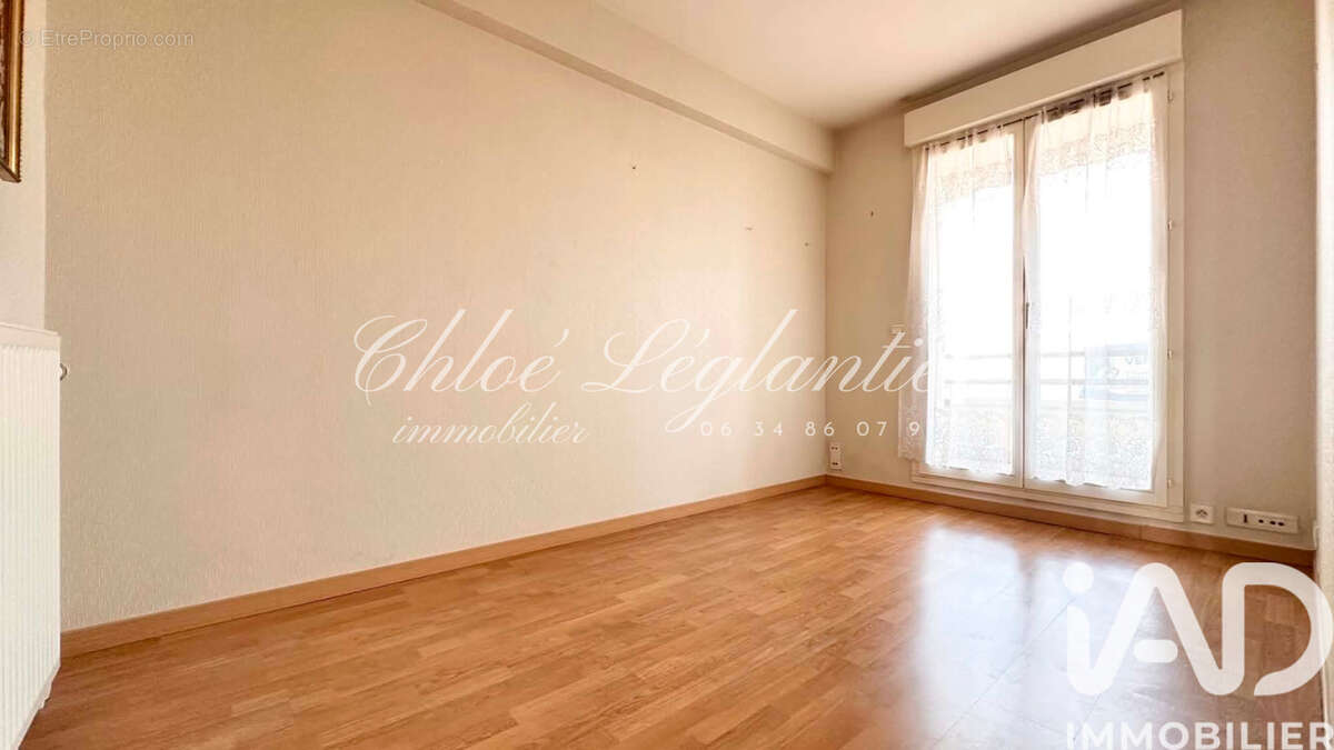 Photo 6 - Appartement à LE PLESSIS-TREVISE