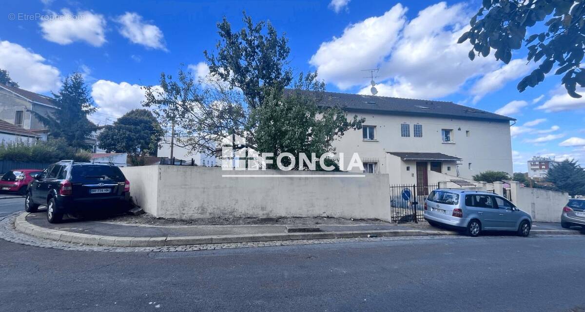 Appartement à NOISY-LE-SEC