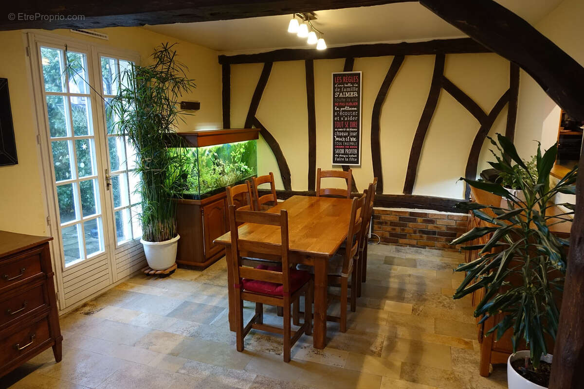 Maison à SAINT-NICOLAS-D'ALIERMONT