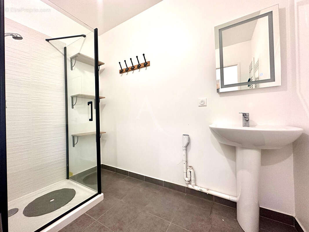 Maison à BUSSY-SAINT-GEORGES