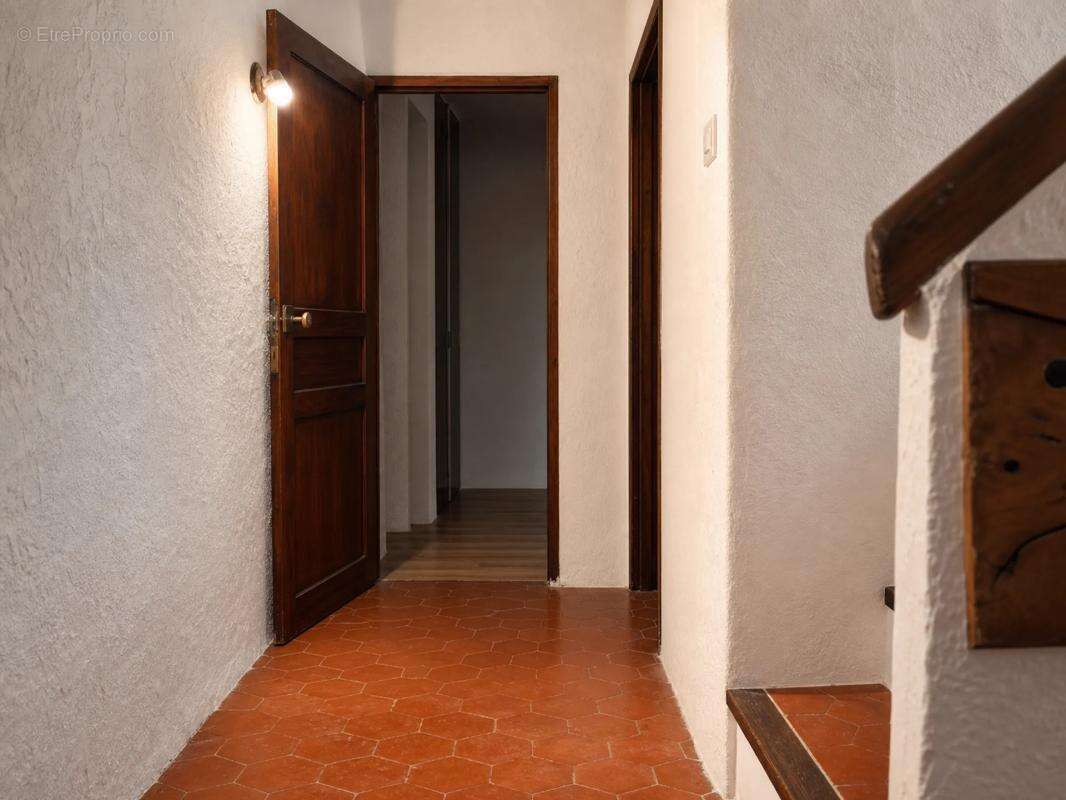 Maison 3 pièces - 57 m² - Esparron-de-Pallières - photo 16