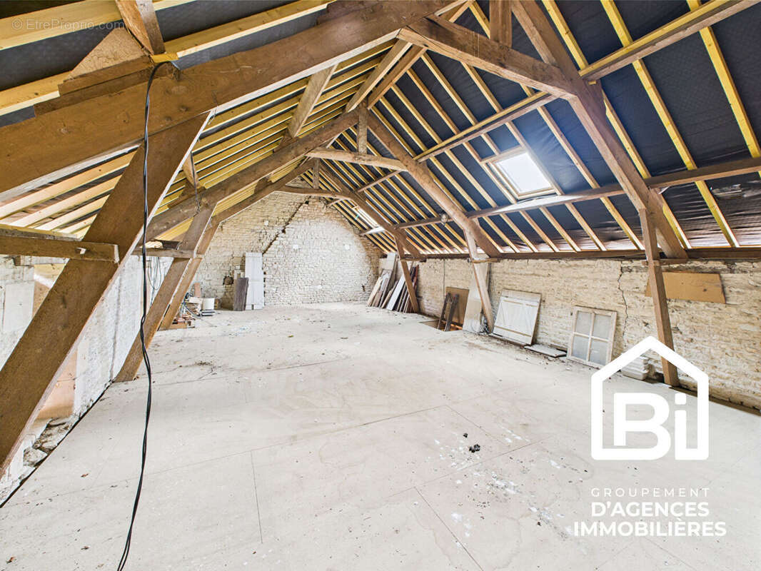 Maison à VILLY-BOCAGE