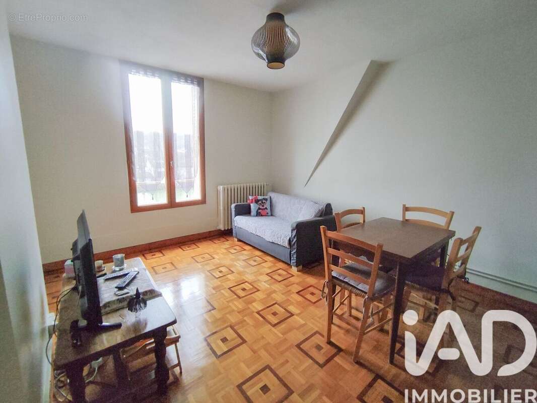 Photo 2 - Appartement à SENS