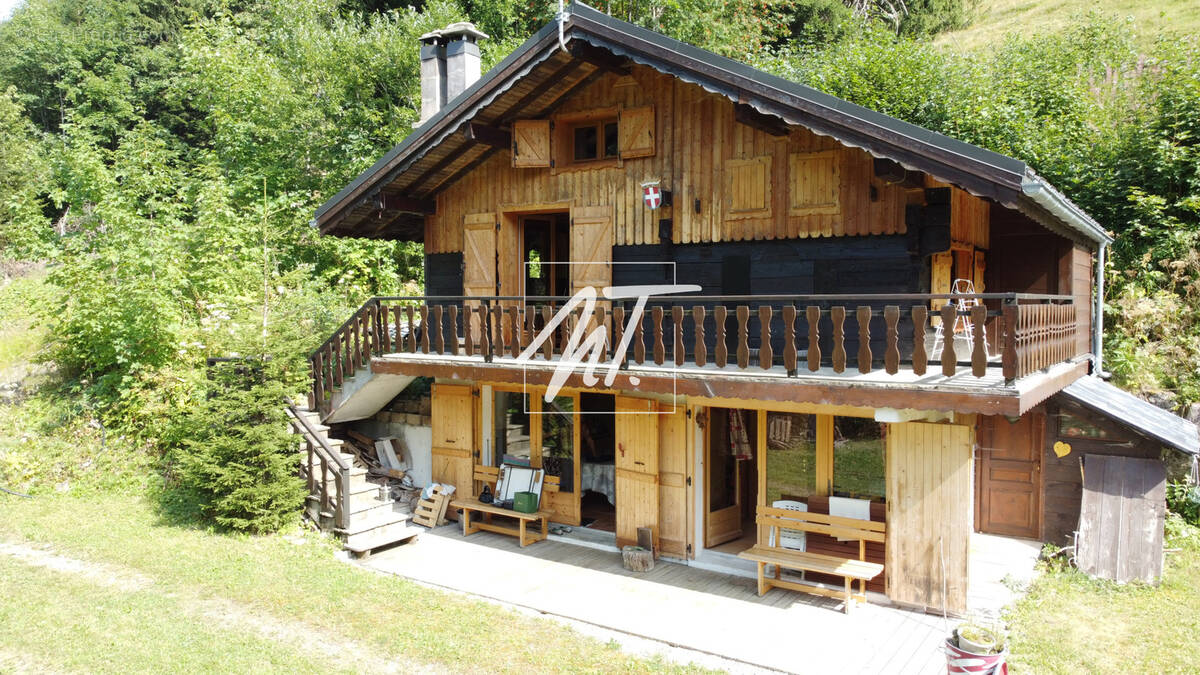Maison à ESSERT-ROMAND