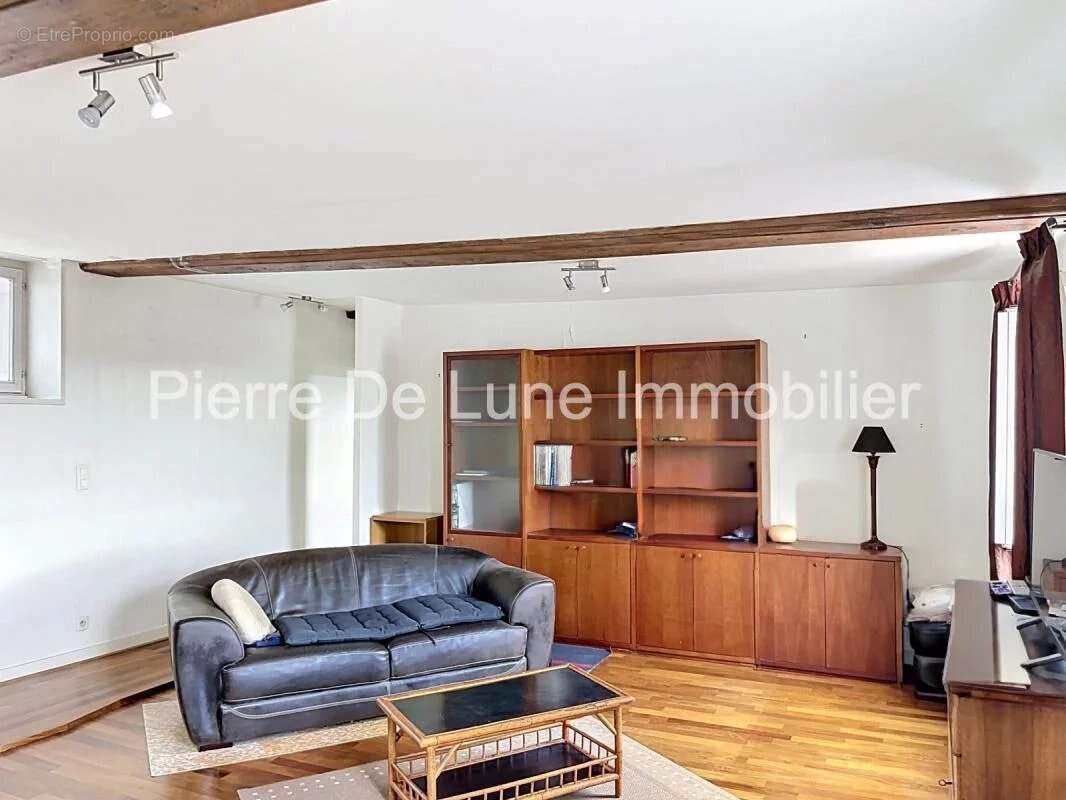 Appartement à LYON-1E