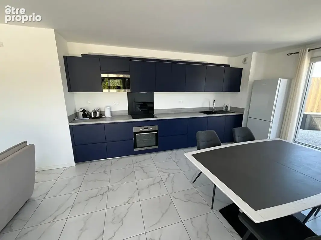 Appartement unique sur les toits de Cenon - photo 3