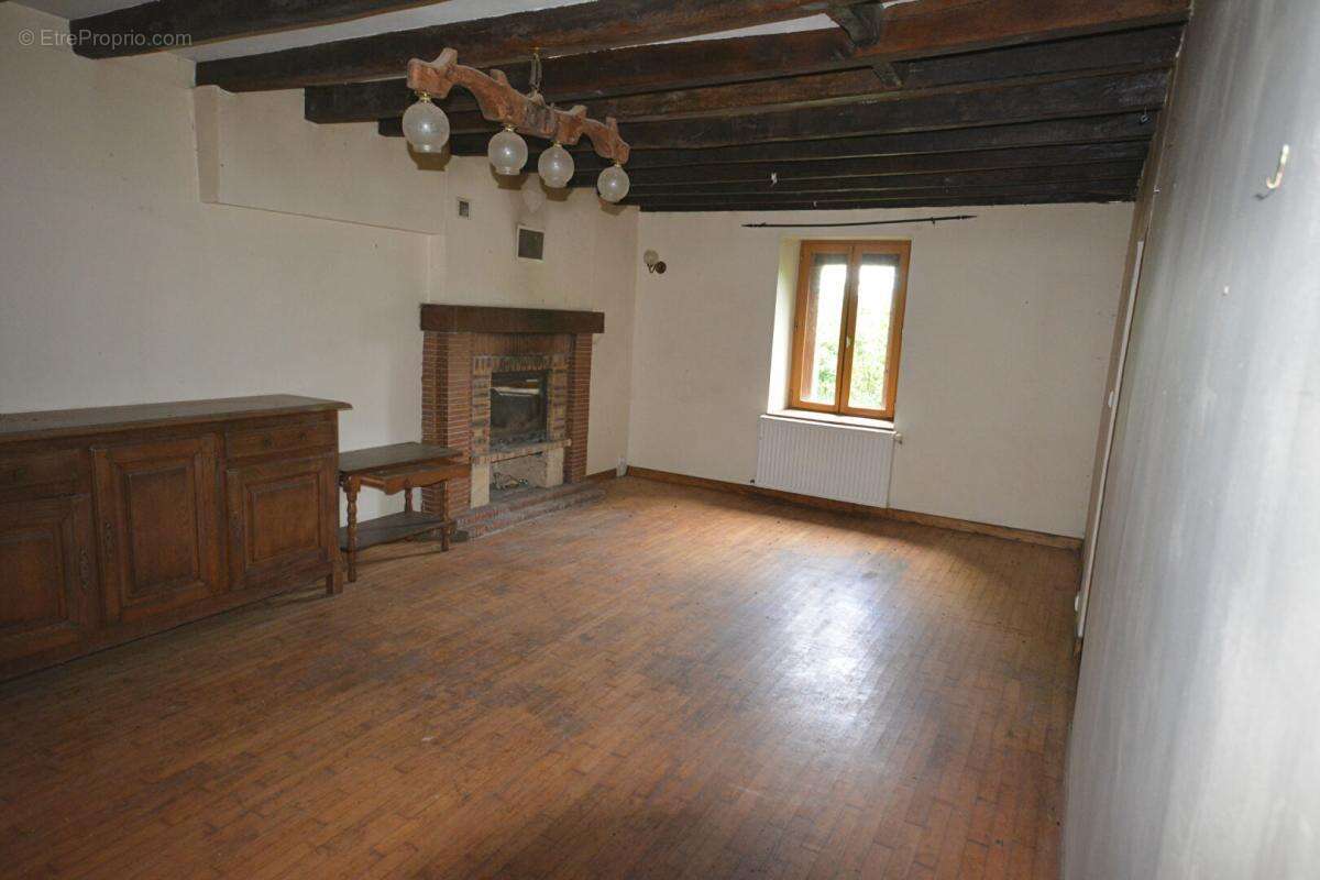 Maison à rénover à la campagne - photo 7