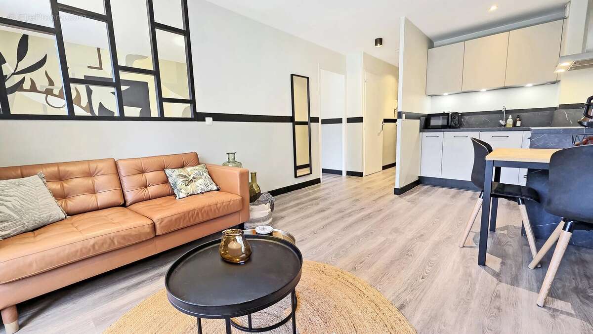 Appartement à EVIAN-LES-BAINS