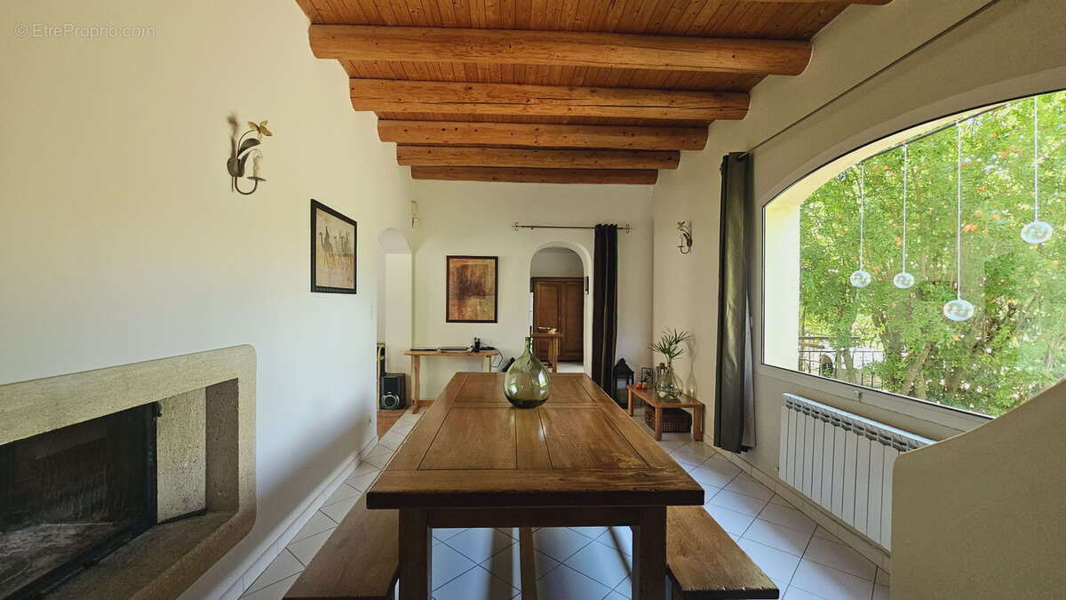 Maison à LA CADIERE-D'AZUR