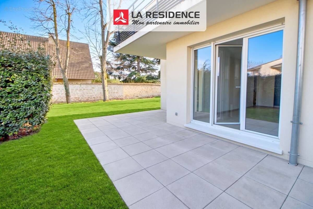 Appartement à VERNEUIL-SUR-SEINE