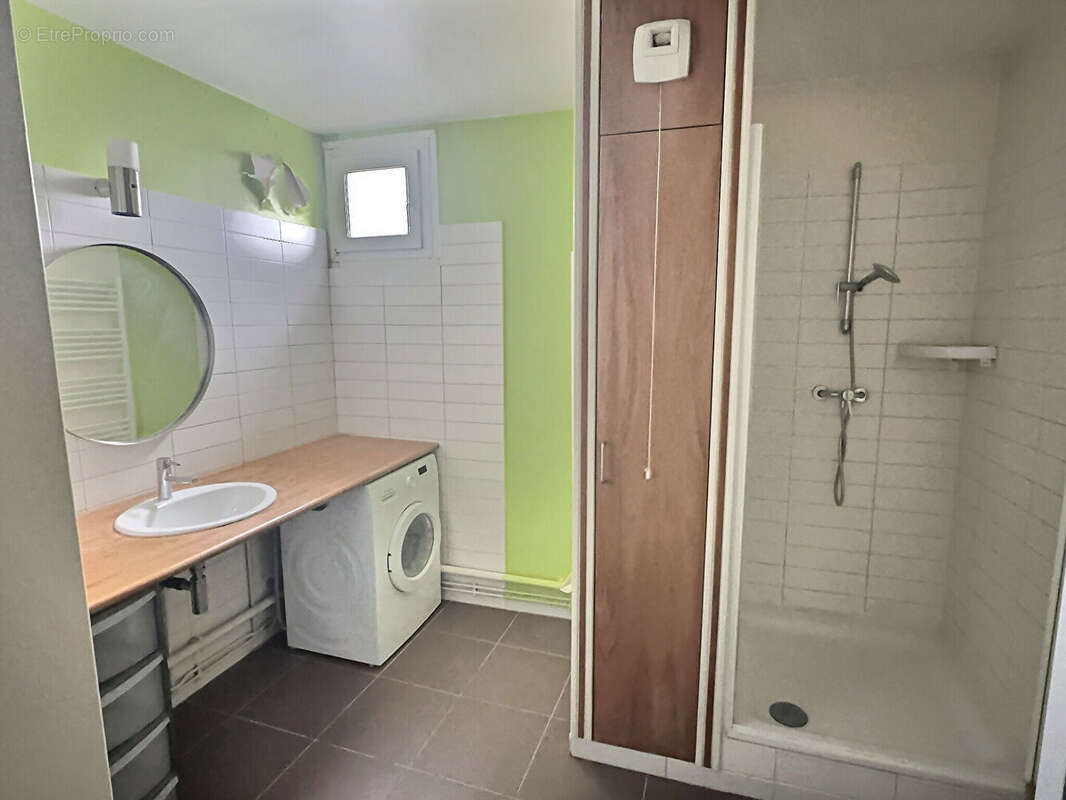 Appartement à IVRY-SUR-SEINE