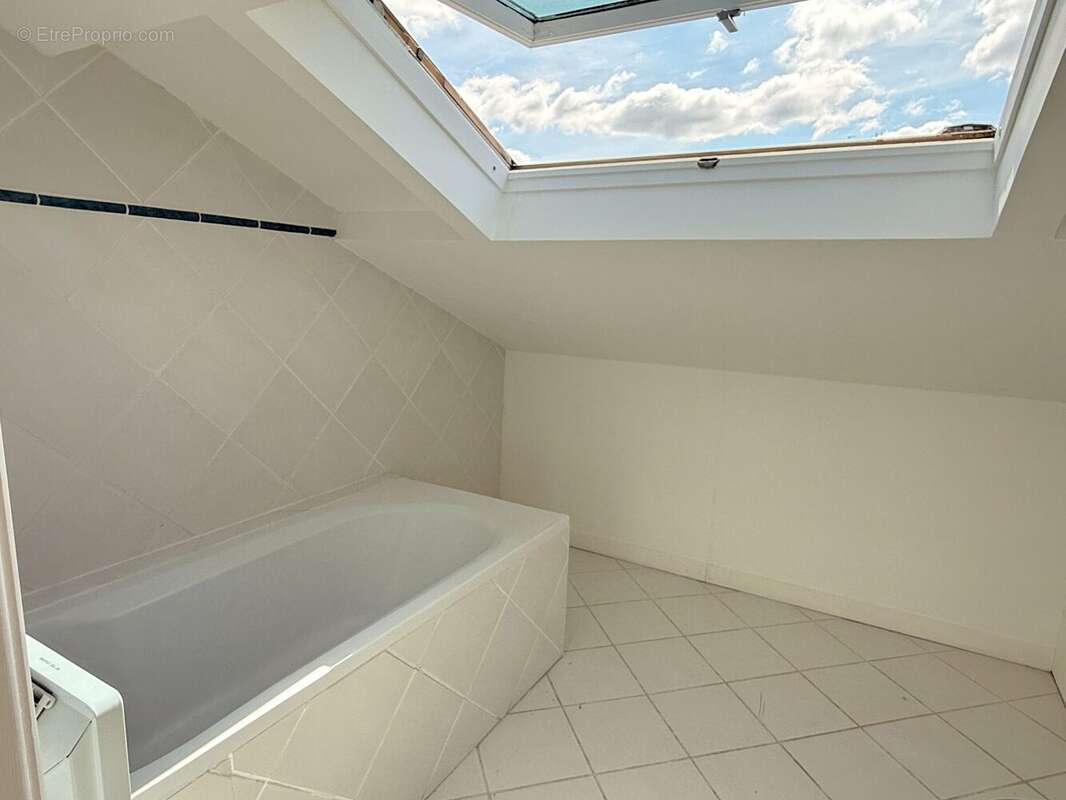 Appartement 74 m² à Vernon  - photo 5