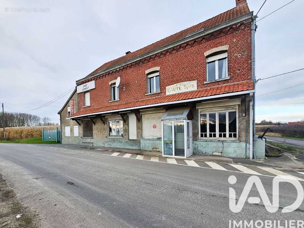 Maison 320 m² à Merville  - photo 2