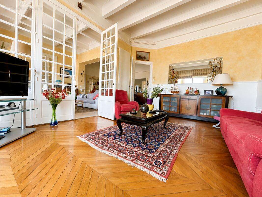 Appartement à LES SABLES-D'OLONNE
