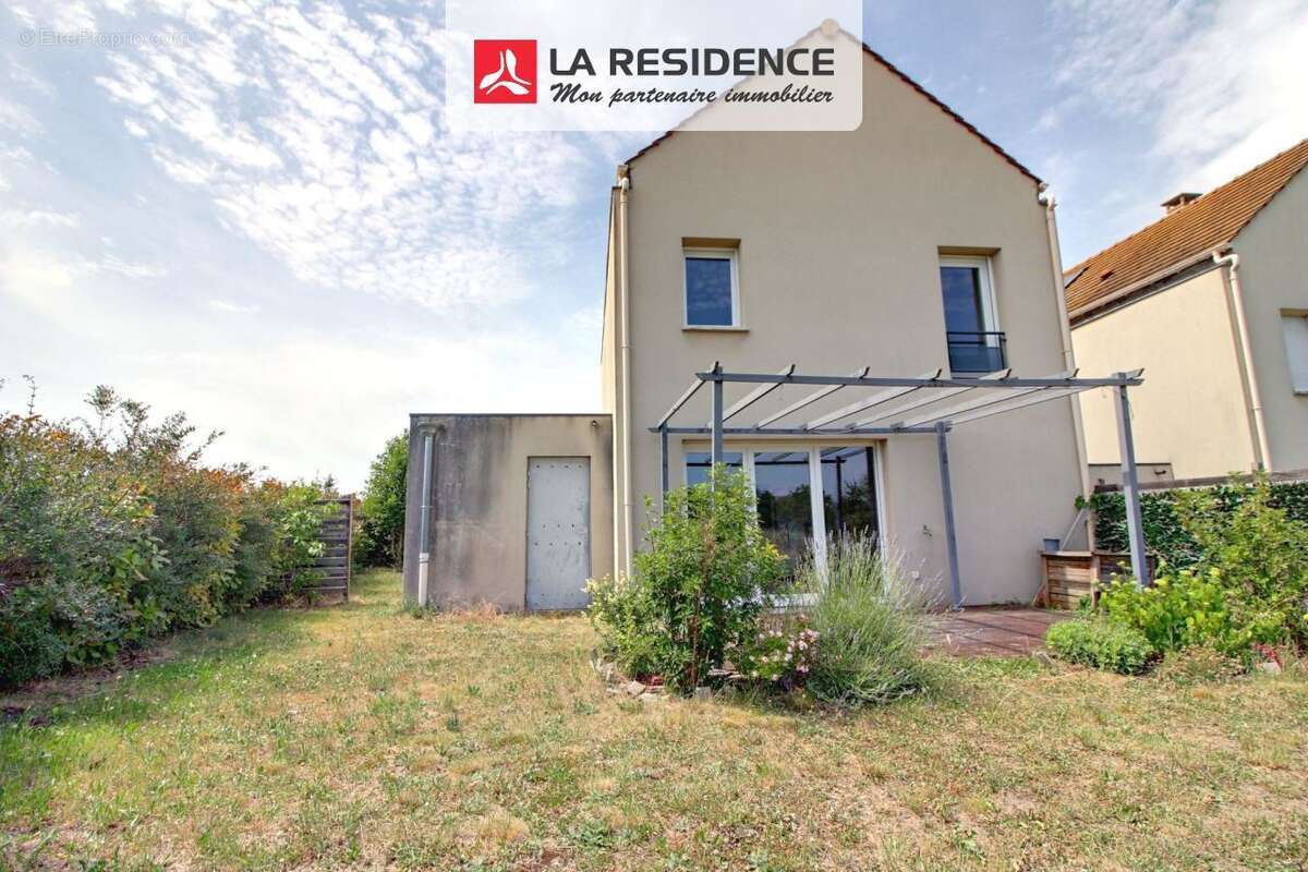Maison à BUCHELAY