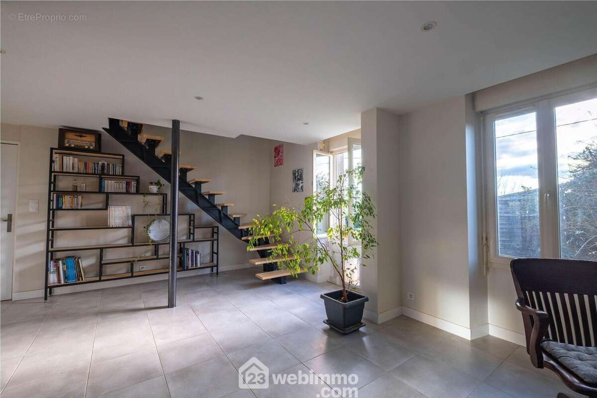 Maison 138 m² à Saint-Georges-Sur-Loire  - photo 44
