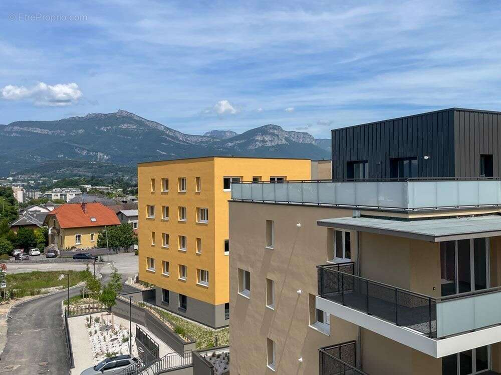 Appartement à COGNIN