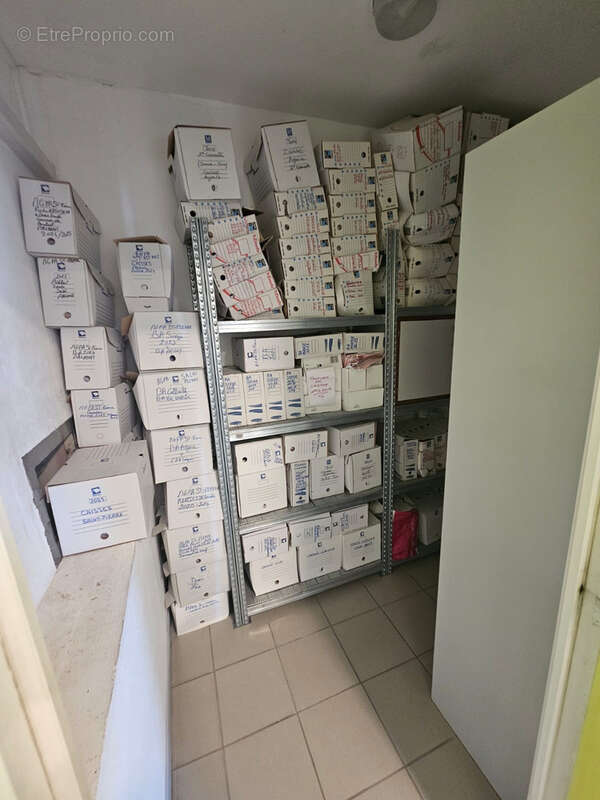 Commerce à LE PRECHEUR