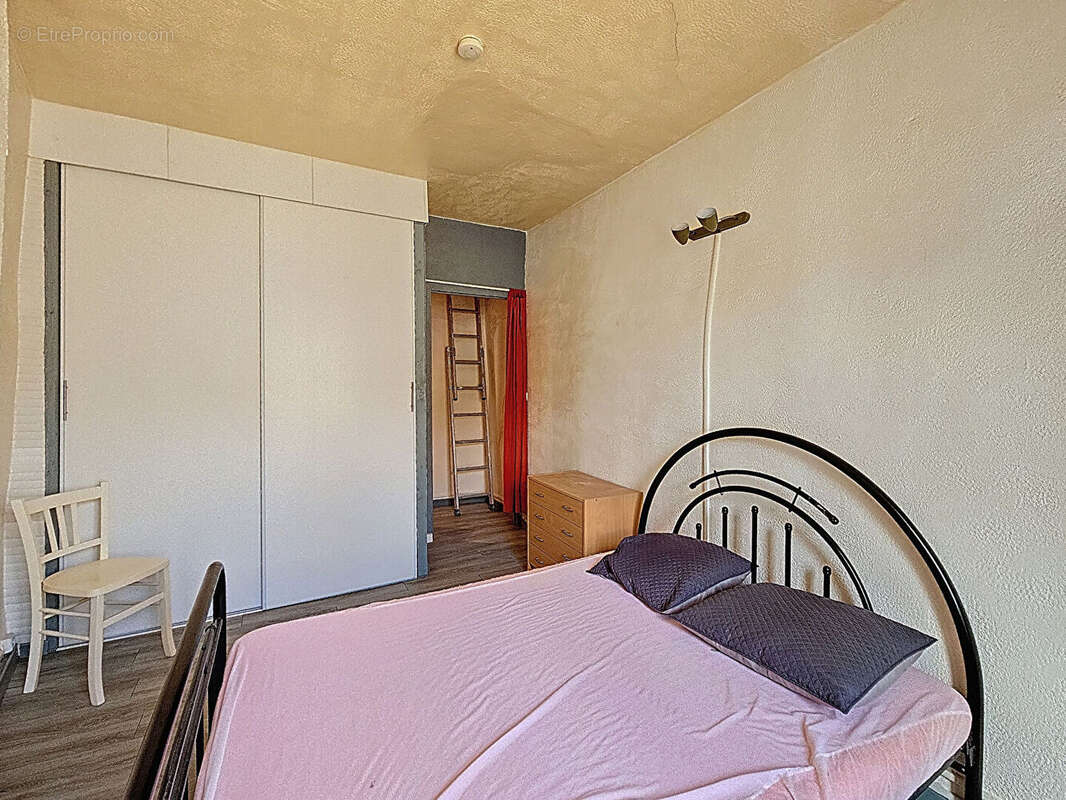 Maison à THEZAN-LES-BEZIERS