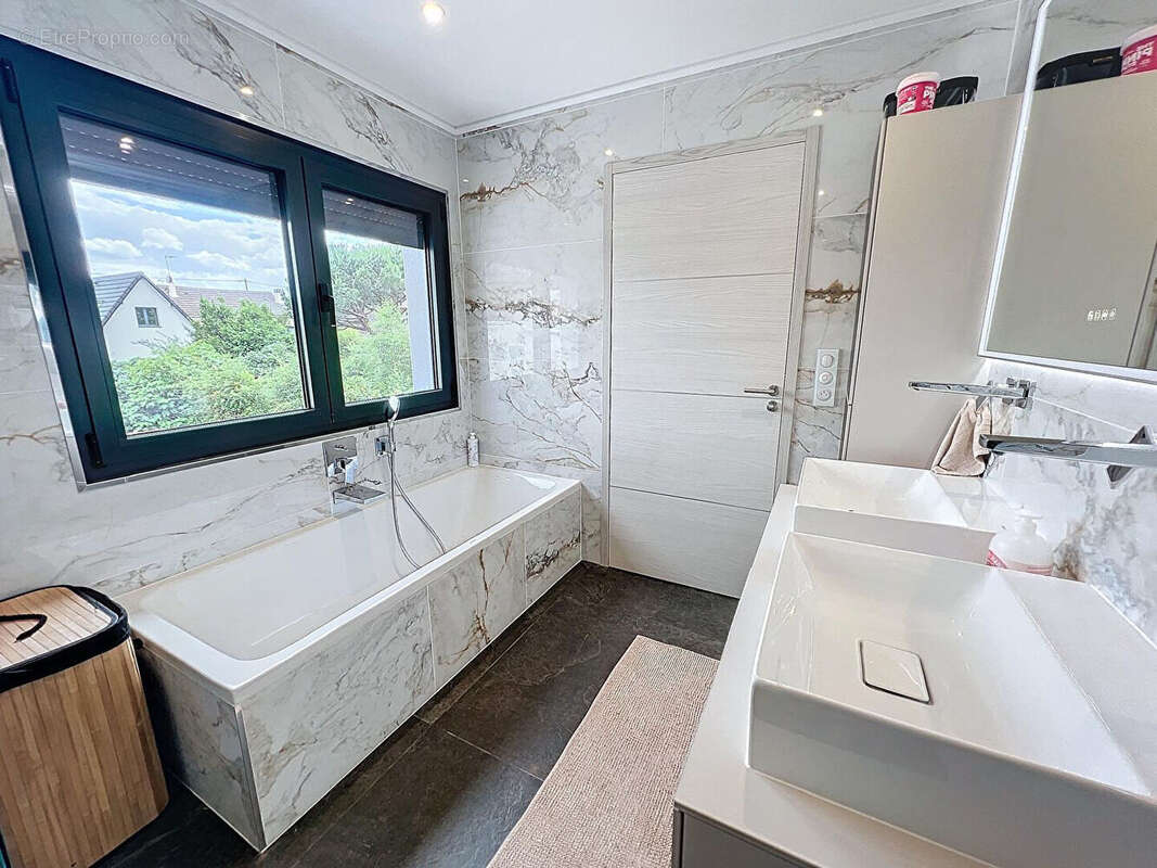 Maison à VILLEPARISIS