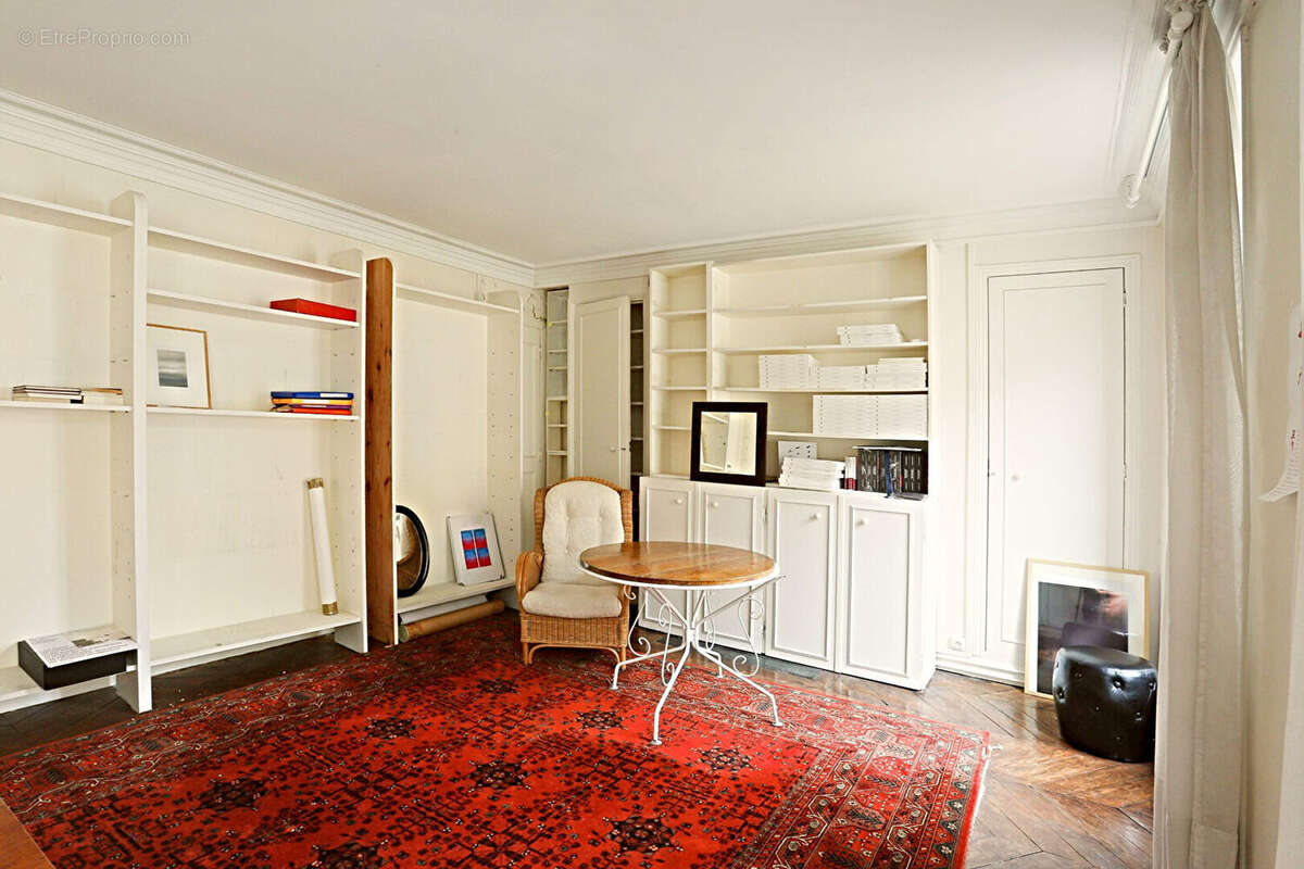 Appartement à PARIS-5E