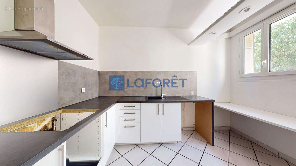 Appartement à ATHIS-MONS