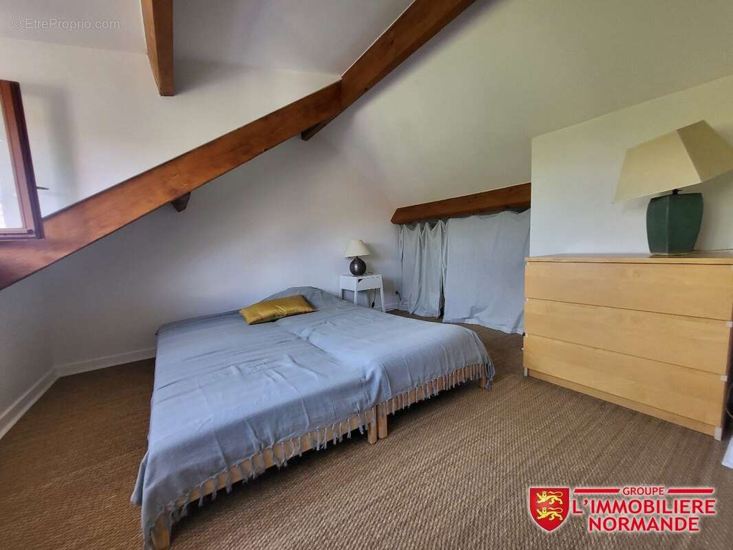 Maison à LIMETZ-VILLEZ