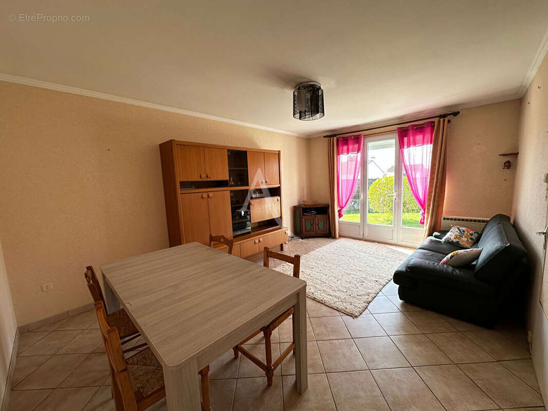 Maison à AIZENAY