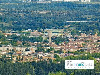 Terrain à SENAS