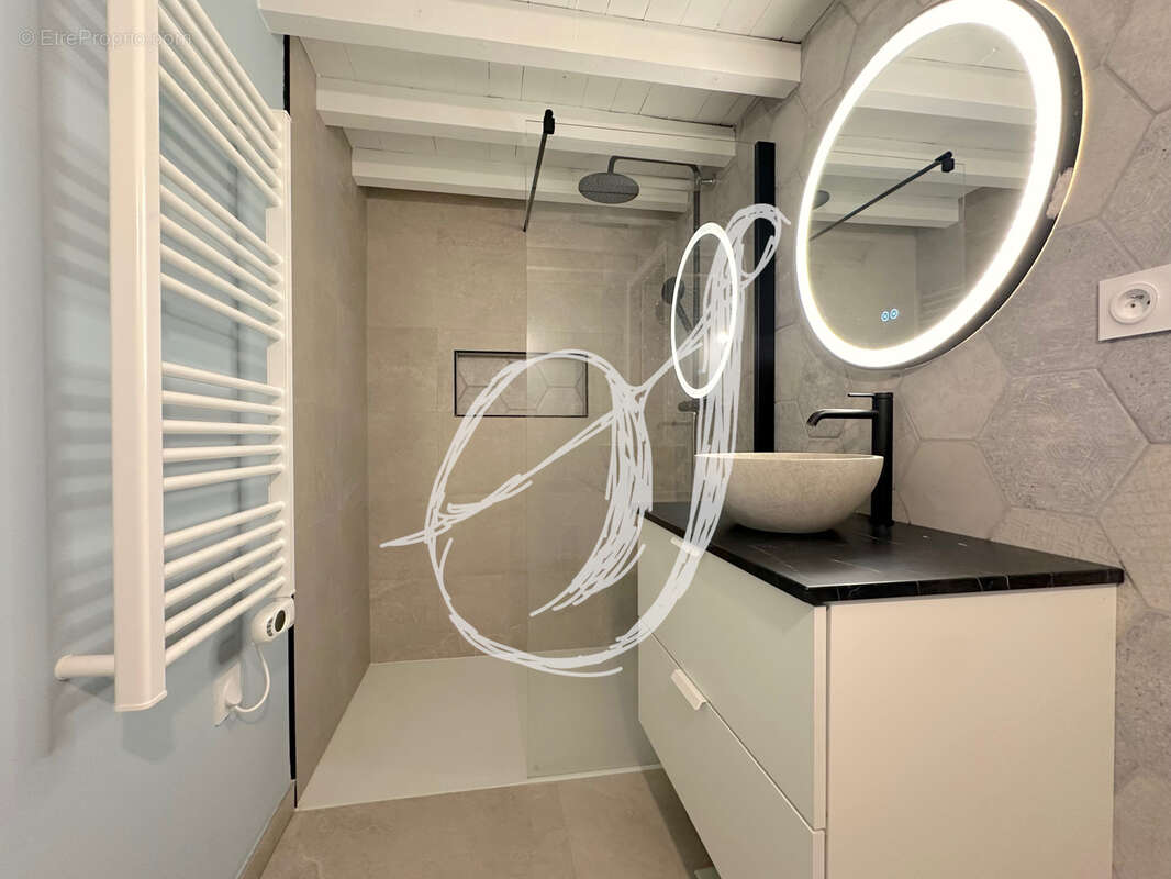 Appartement à PIGNAN