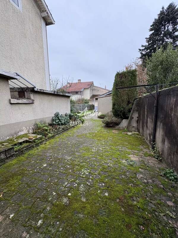 Maison à BEAUMONT-LES-VALENCE