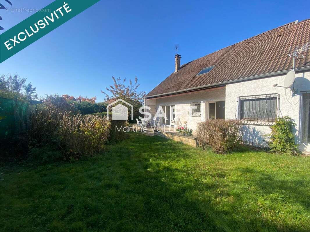 Photo 8 - Maison à AVANNE-AVENEY