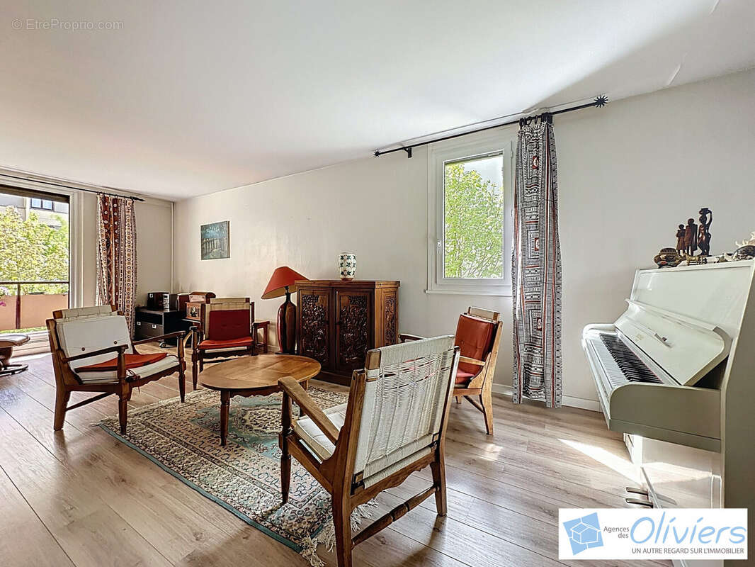 Appartement à MONTIGNY-LE-BRETONNEUX