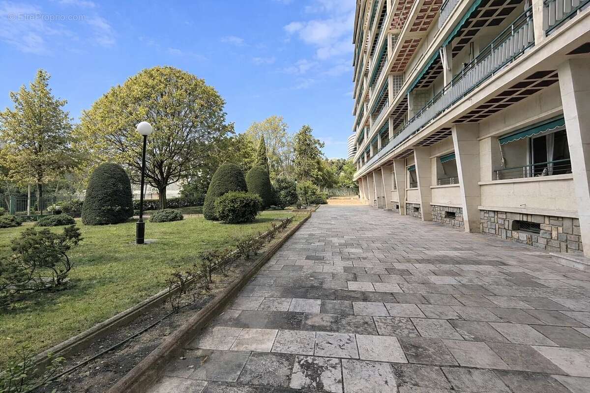 Appartement à MARSEILLE-8E
