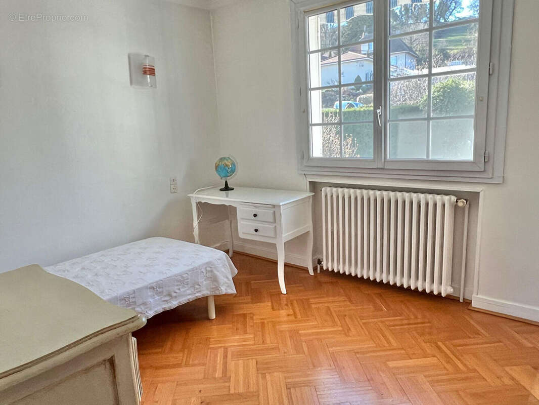 Maison à BOURGOIN-JALLIEU