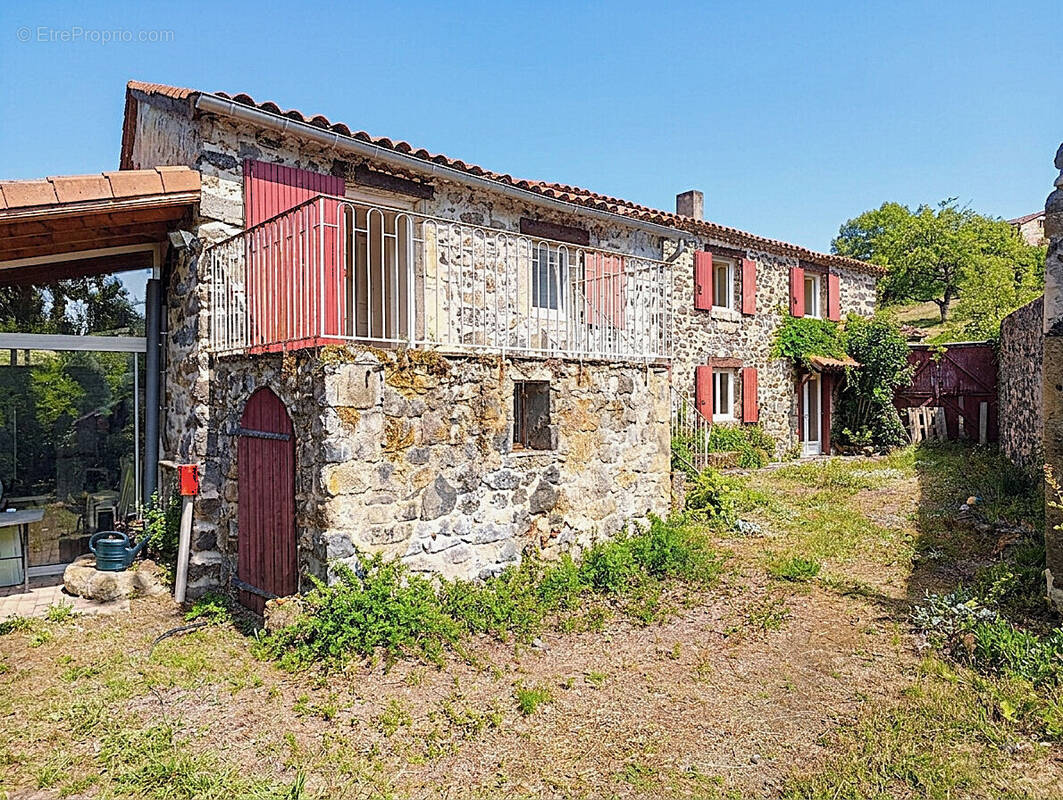 Maison à COUBON