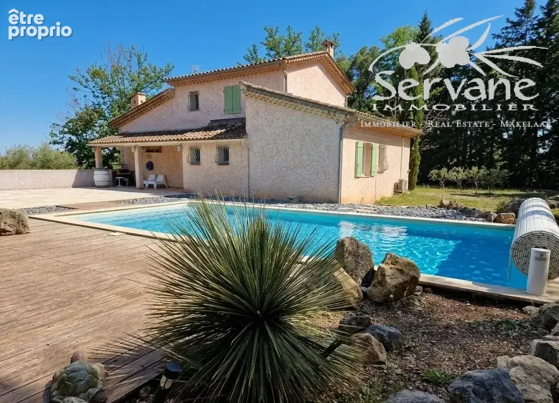 Superbe vue pour ce mas renove avec piscine - photo 5