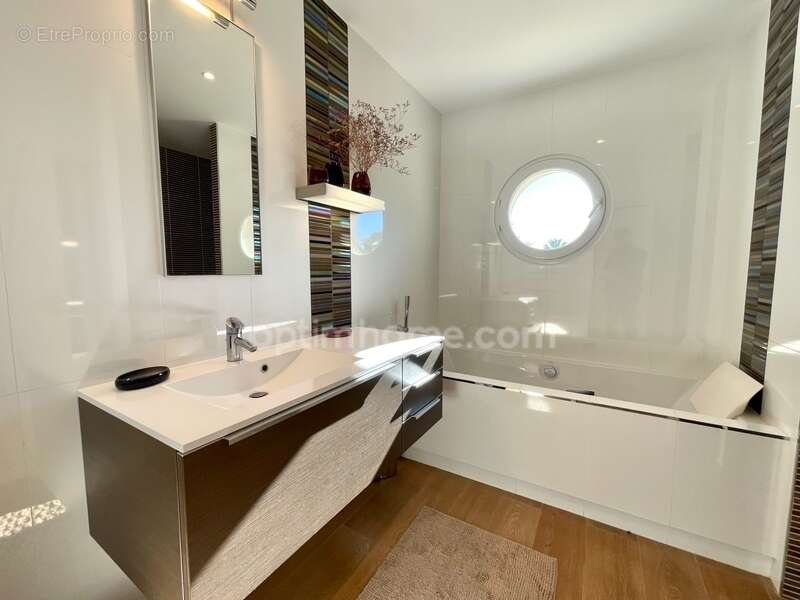 Maison à AIGUES-MORTES