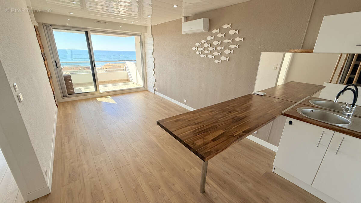 Appartement à CANDILLARGUES