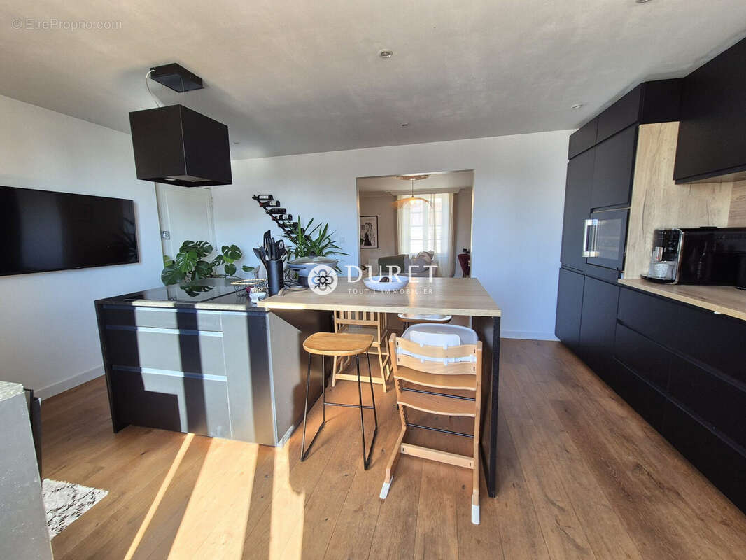 Appartement 95 m² à La Roche-Sur-Yon  - photo 7