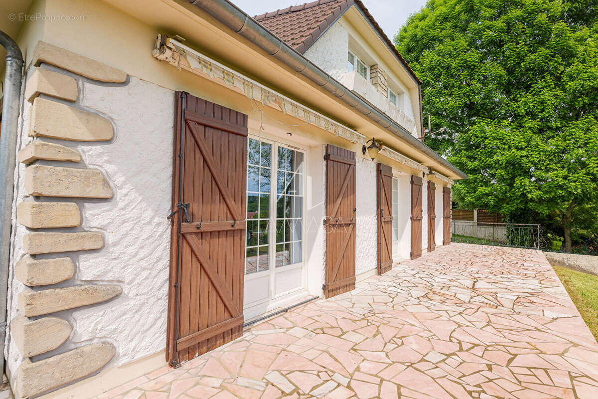 Maison à DAMPMART