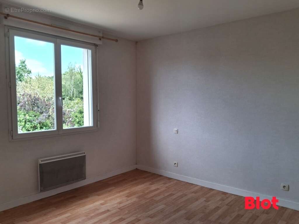 Appartement 74 m² à Chateaubourg  - photo 7